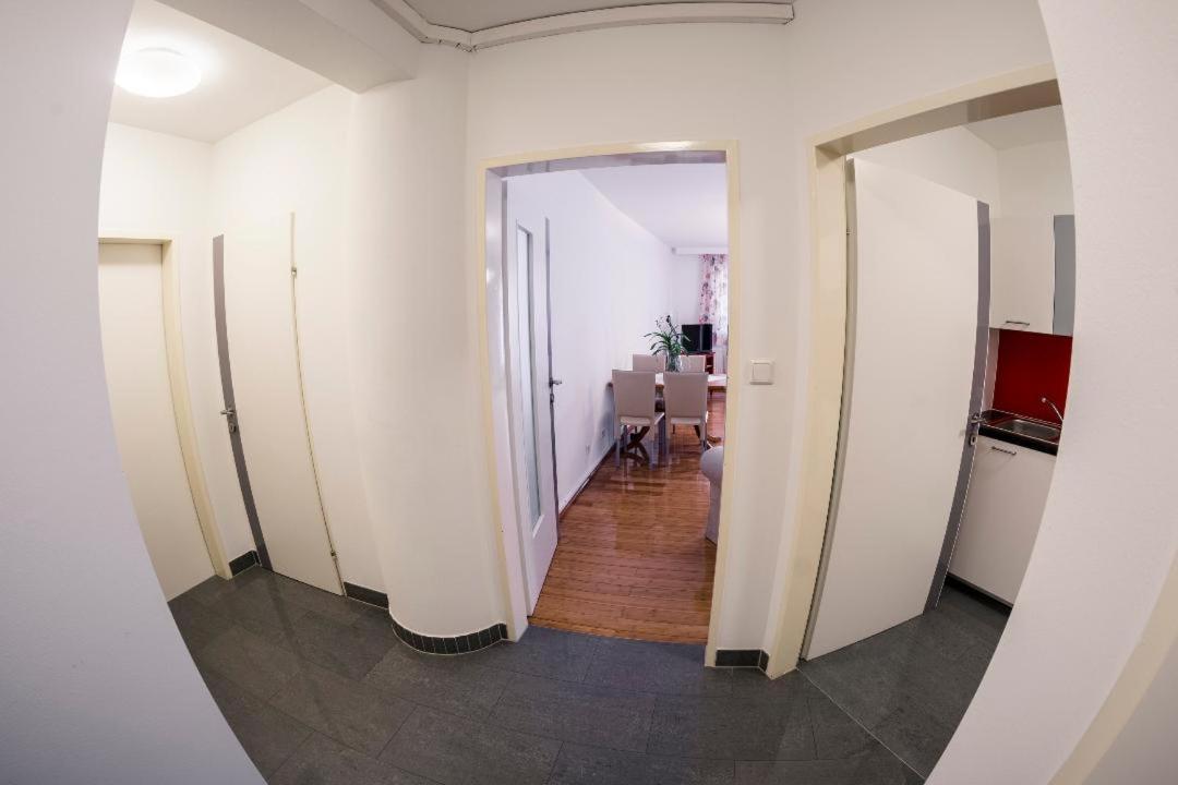 Apartment Grazbachgasse - Gratis Tiefgaragenplatz المظهر الخارجي الصورة